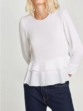 Zara white long sleeves‎ blouse with ruffled hem size Large